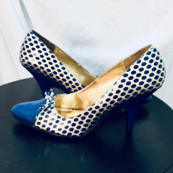 Carrini blue pumps size 11W - Picture 3 of 8
